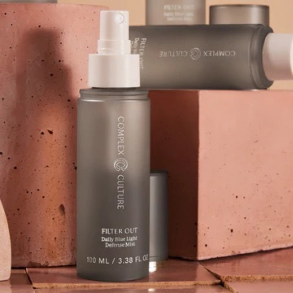 COMPLEX CULTURE Filter Out Daily Blue Light Defense Mist + 4 Piece Makeup brush - Picture 4 of 8